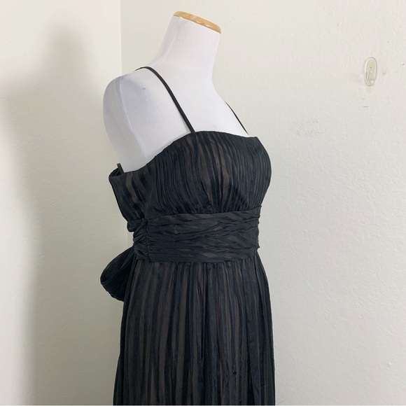 BCBG Max Azria Silk Chiffon Maxi Dress Black - Picture 14 of 17